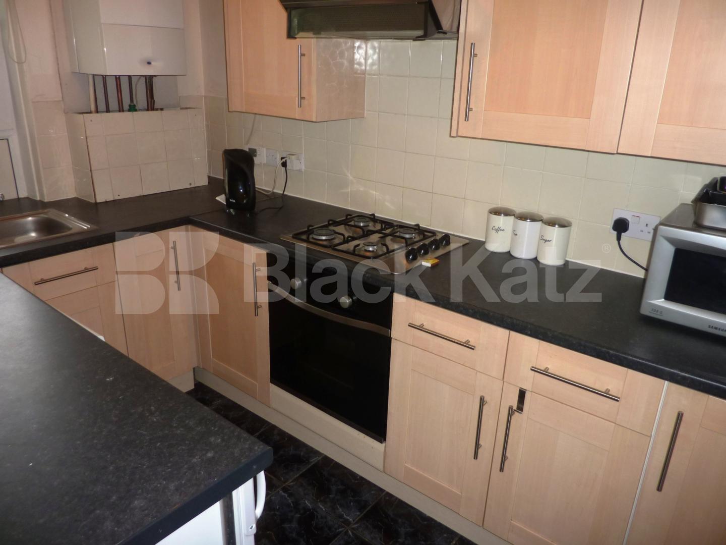 			NEW INSTRUCTION!, 1 Bedroom, 1 bath, 1 reception Flat			 Albany Street, CAMDEN / REGENTS PARK